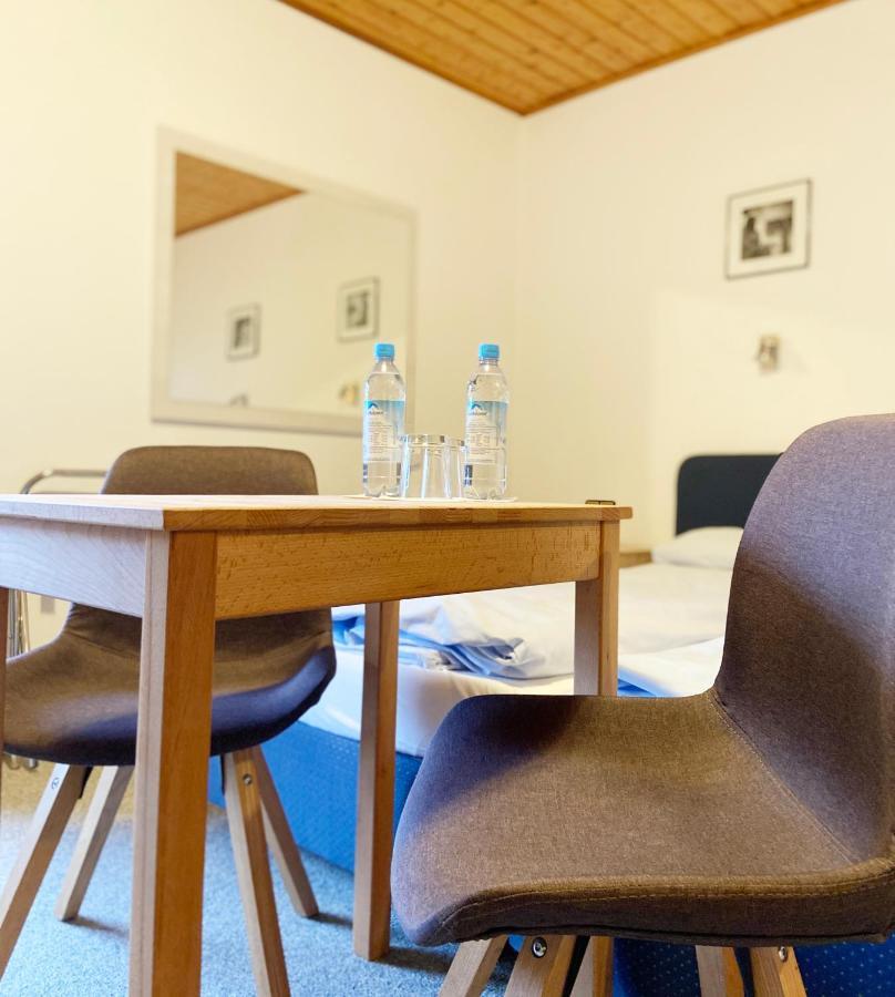 Bauer'S Pension-Restaurant-Catering Grosshabersdorf Zewnętrze zdjęcie