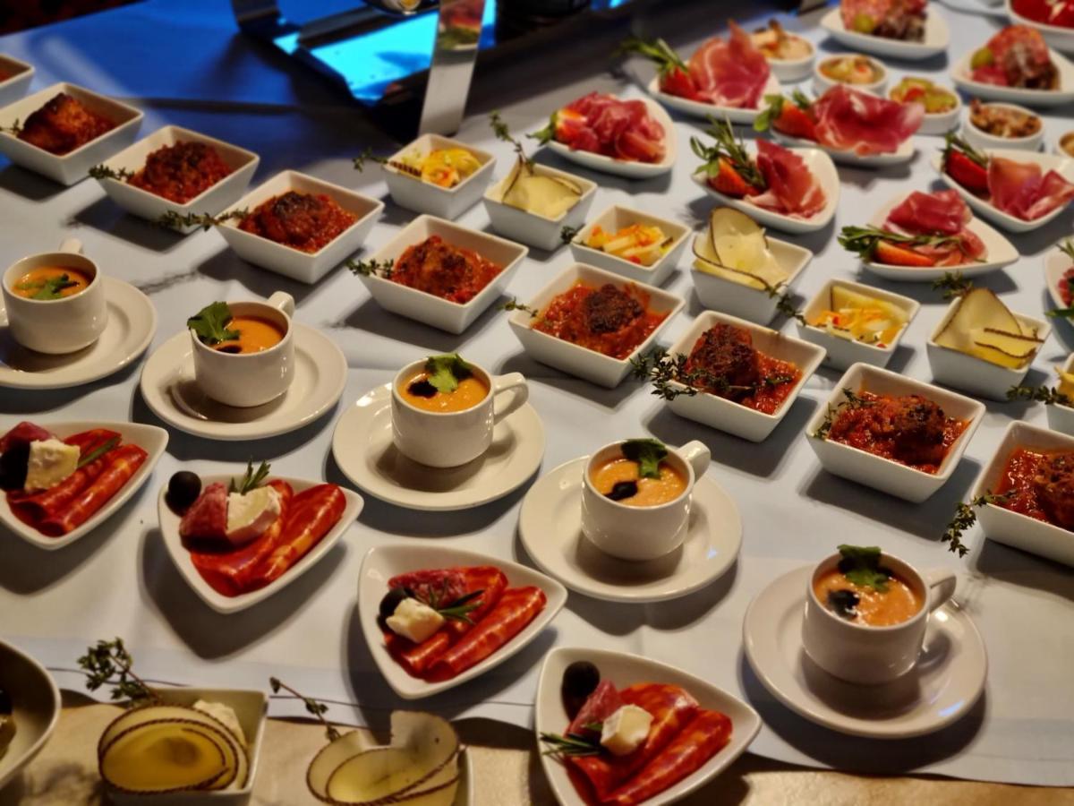 Bauer'S Pension-Restaurant-Catering Grosshabersdorf Zewnętrze zdjęcie